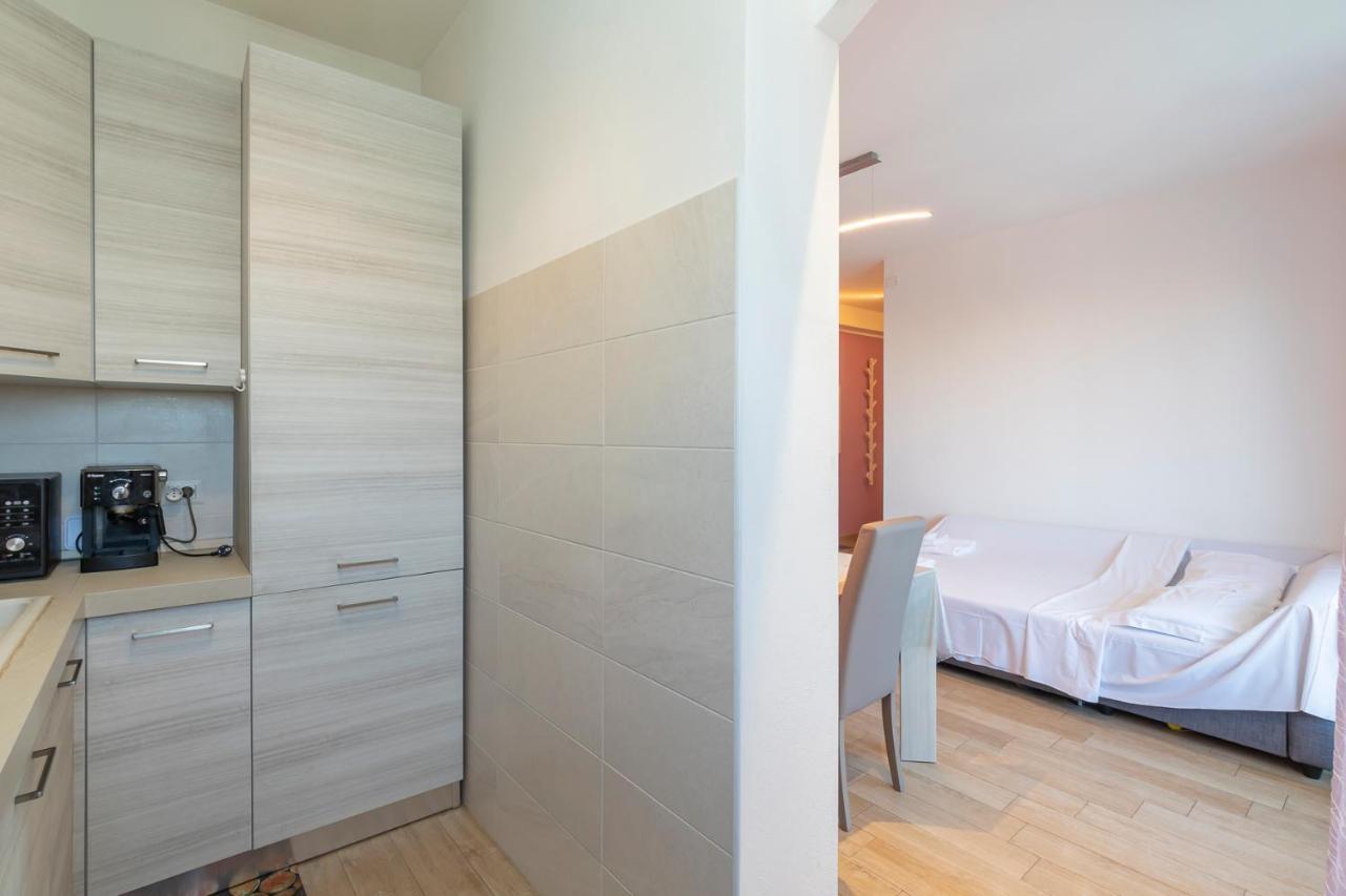 Big Apartment - Alcuino 7 Milan Extérieur photo